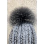 Sötétszürke kötött sapka