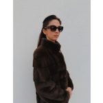 Schwarze Stoffjacke mit Echtpelzkapuze